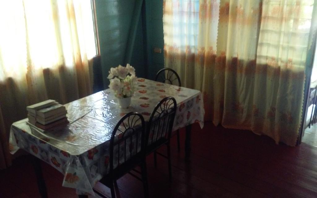 Shades Cottage Guesthouse Blue Hole 외부 사진